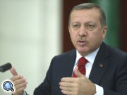 Премьер-министр Турции: жадность Николя Саркози вынуждает его совершать глупости