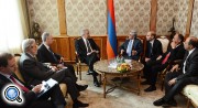 Президент Армении принял министра национальной обороны Греции