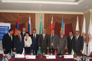 В Ереване обсудили участие партий-партнеров в реализации проекта Евразийской интеграции
