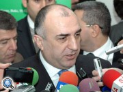 Баку подтверждает трехстороннюю встречу президентов России, Азербайджана и Армении