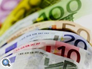 Граждане Армении задолжали Минфину Франции 17 тысяч евро