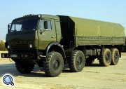 Российские военные в Армении учатся вождению тяжелых грузовиков на горных серпантинах