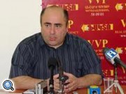Депутат: Быть или не быть Гагику Царукяну с Сержем Саргсяном - покажет съезд