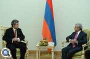 Армения заинтересована в активизации взимодействия с Чили - президент