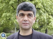 Основной соперник Бако Саакяна на президентских выборах в Карабахе - Виталий Баласанян: опрос