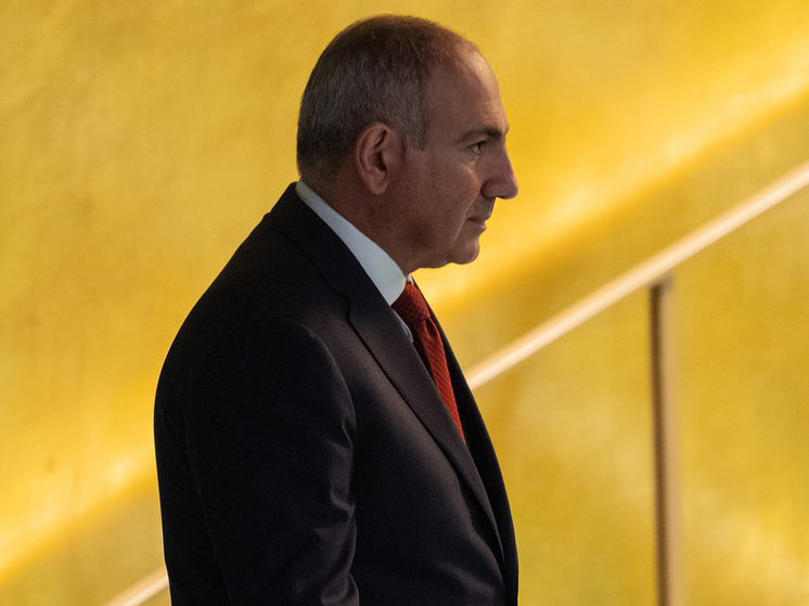 За что Пашинян так ненавидит Армению и армян?