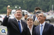 Армения должна сделать выбор между двумя экономическими пространствами - президент Польши