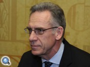 Армения и Азербайджан должны принять решение о статусе Нагорного Карабаха - посол Франции