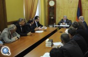 С 2014 года Армения переходит к политике ежегодного повышения зарплат - президент
