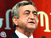 Президент Армении поздравил женщин с праздником Материнства и красоты