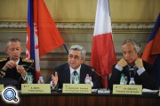 Президент Армении наметил пути развития экономического сотрудничества с Францией