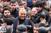Серж Саргсян отказался провести новые президентские выборы в Армении - Раффи Ованнисян