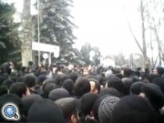 На севере Азербайджана начались массовые беспорядки - видео