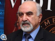 Правительство Армении выделило $50 тыс для лечения Паруйра Айрикяна за границей