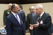 Министр обороны Армении призвал азербайджанского коллегу к уважению режима перемирия