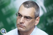 Из трех посредников по карабахскому урегулированию лишь политика России непредсказуема - эксперт