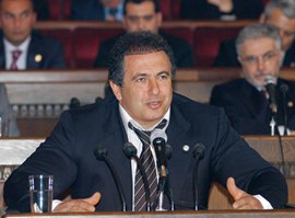Председатель правления АРСОО, возглавляющий армянскую коалиционную партию, заявил о поддержке Путина.