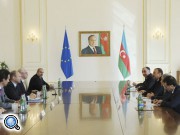 Реальной базой для достижения мира являются Мадридские принципы - глава ЕС
