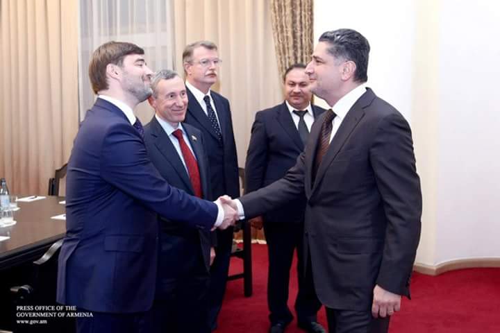 Встреча с делегацией партии ЕР с премьер министром Армении Тиграном Саркисяном